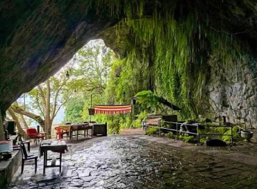 Batatotalena Cave